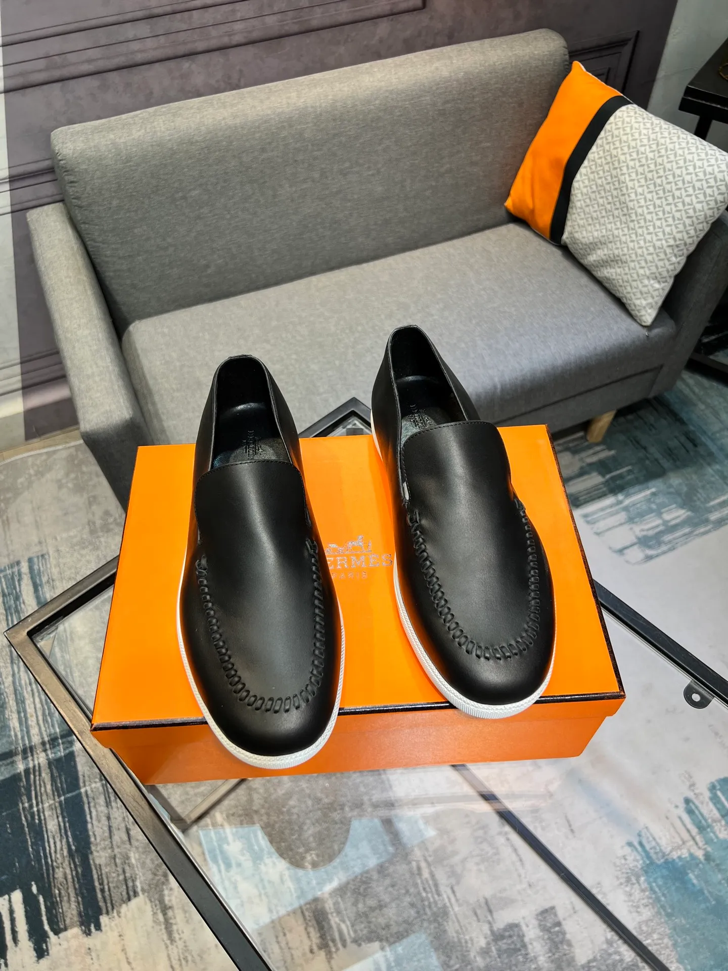 Men's shoes 💰700 [HERMES] Hermès - High-end quality original order 🔍🔍 - Upper: 🔝 cowhide suede splicing design - Inner lining: imported mixed sheepskin - Outsole: TPR foam · Rubber: two-color combined molding outsole - Super high quality control · Fine workmanship: highlighted (high-end, luxury, grade) -Size: 38-44 (45, 46, can be customized)